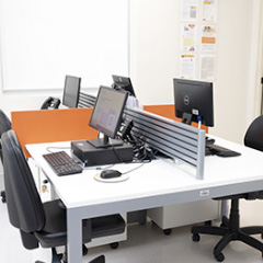 Sala administrativa Instituto de Pesquisa